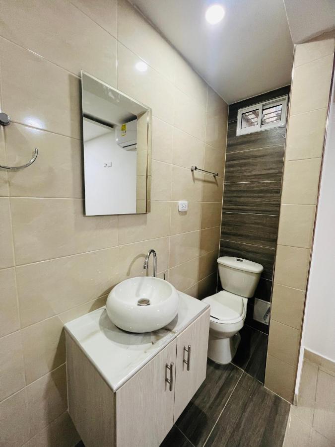 Hostal Casa San Pedro Santa Marta  Ngoại thất bức ảnh