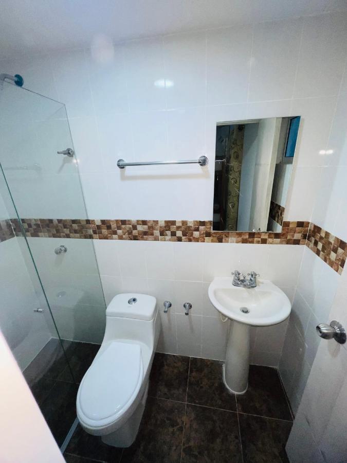 Hostal Casa San Pedro Santa Marta  Ngoại thất bức ảnh