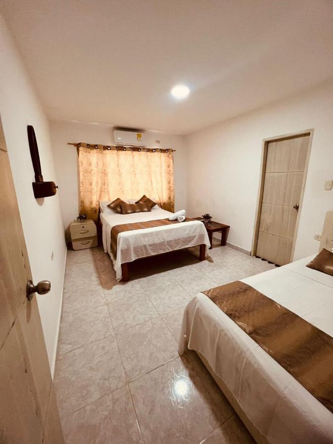 Hostal Casa San Pedro Santa Marta  Ngoại thất bức ảnh
