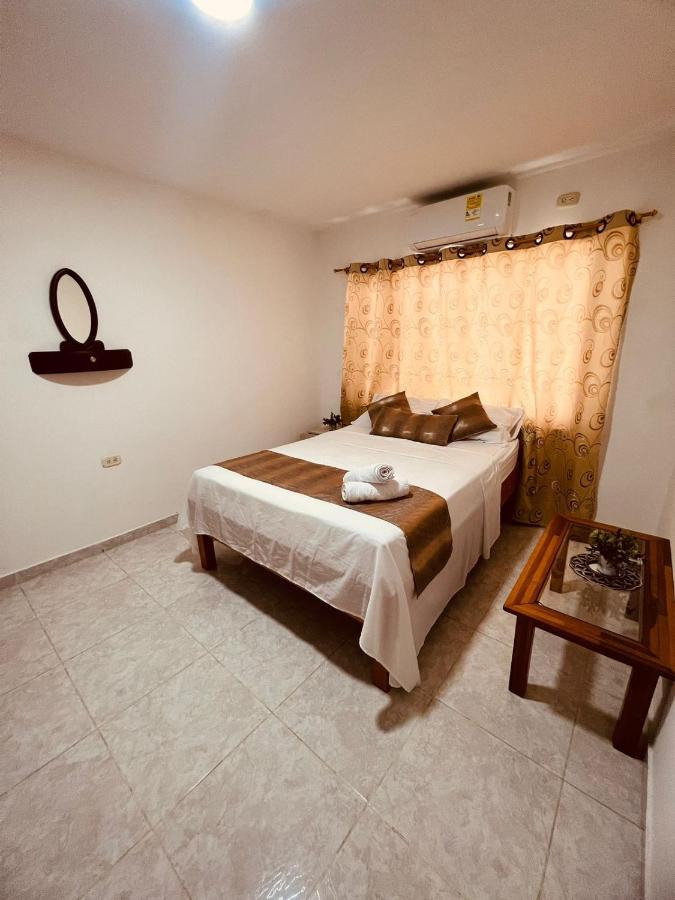 Hostal Casa San Pedro Santa Marta  Ngoại thất bức ảnh