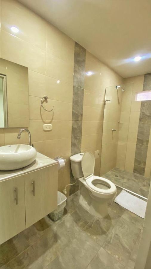 Hostal Casa San Pedro Santa Marta  Ngoại thất bức ảnh